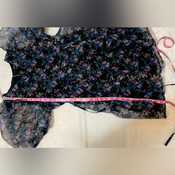 NWOT- FORVER 21 Floral Dress Size M - Picture 12 of 15